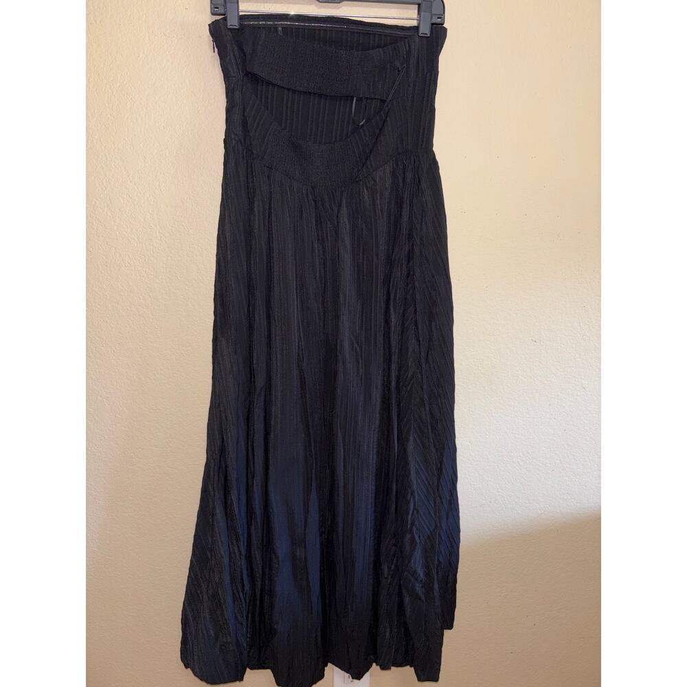 ASTR The Label Black Textured Midi Dress - Picture 5 of 5